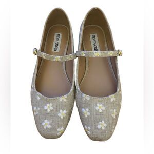 Steve Madden Tan White Flower Mary Jane Ballet Flats Shoes Size 7.5